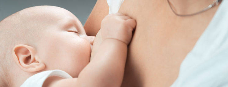 Aleitamento materno e a crise dos 3 meses do bebê