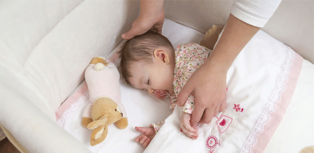 Como ensinar o bebê a dormir